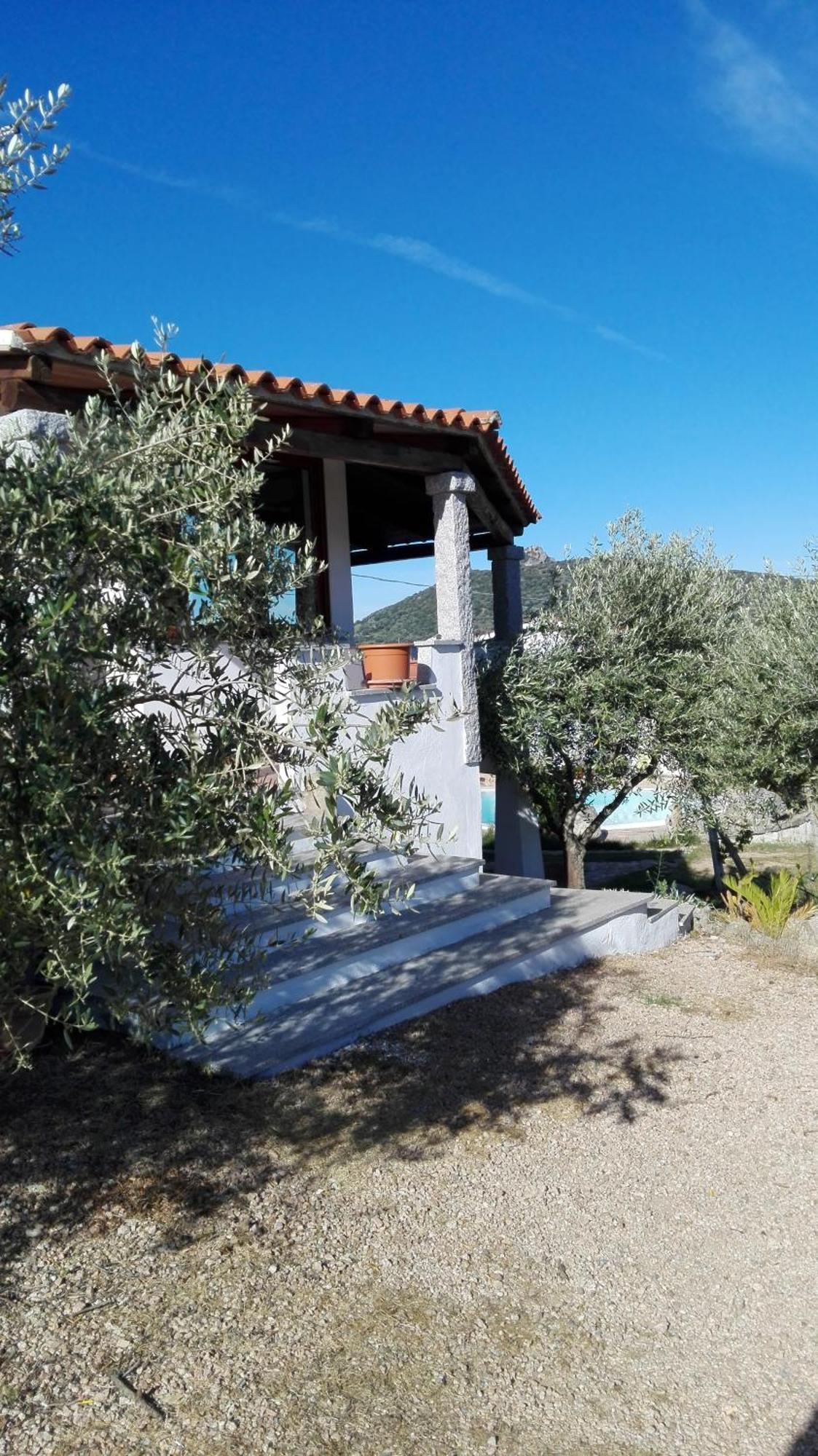 Agriturismo B&B Domo De Resteblas Berchidda Exterior photo